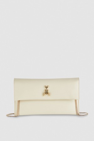 Patrizia Pepe Fly Leather Clutch Bag With Chain Béžový | 516749-ZLI